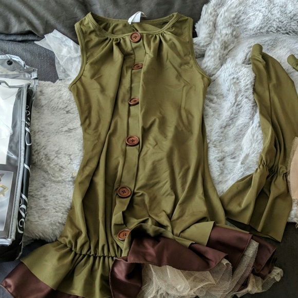 Halloween costume - Picture 3 of 3